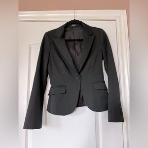 Express one button blazer size 4 in black